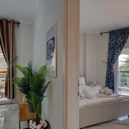 Appartement Bright New 1 Bd With Balcony In *